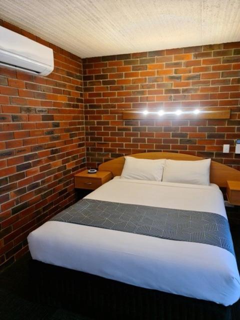 Town House Motor Inn Horsham Esterno foto